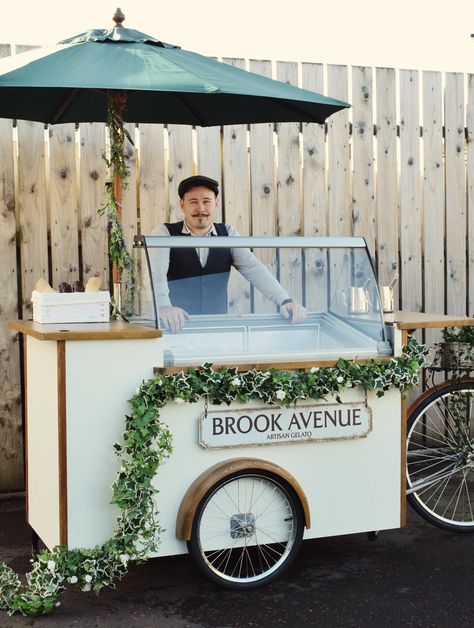 Gelato Cart Wedding, Ice Cream Bike Cart, Wedding Cart, Gelato Cart, Gerobak Dorong, Ice Cream Stand, Gelato Ice Cream, Food Cart Design, Ice Cream Cart