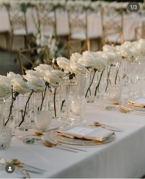 Romantic Modern Wedding, Chic Wedding Venues, Unique Floral Arrangements, Modern Wedding Decor, Rose Centerpieces, Modern Wedding Inspiration, Wedding Decor Inspiration, Contemporary Wedding, Wedding Mood Board