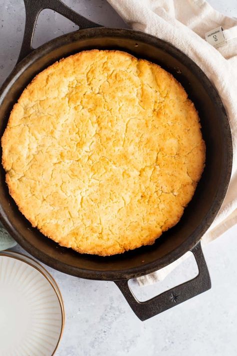 Martha White Cornbread Recipe, Cornbread Recipe Southern, Cornbread Recipe Moist, White Cornbread Recipe, Martha White Cornbread, White Cornbread, Southern Cornbread Recipe, Easy Cornbread Recipe, How To Make Cornbread