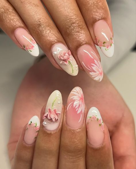 Rose french tips 🌹 ✧ : *✧ :* ✧ *✧: #gelnails #nailinspo #nailinspiration #nailart #naildesigns #nailartinspo #nailsoftheday #gelx #gelxnails #apresgelx #handpaintednails Swaggy Nails, Trip Nails, Pink Tea Party, French Rose, Nail Stuff, Cherry Cola, Party Nails, Lavender Roses, French Tips