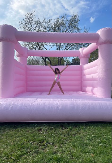 13x13 Perfect for all ages! Aesthetic Bounce House, Pink Pool Party, Princess Bounce House, Pink Bounce House With Balloons, Inflatable Bounce House Business, Underwater Birthday, Inflatable Bouncy Castle, Barbie Theme Party, Inflatable Bounce House