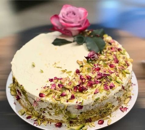 Love Cake Recipe, Persian Love Cake, Persian Desserts, Persian Cuisine, Persian Food, Gluten Free Cakes, Love Cake, Simple Recipe, Let Them Eat Cake