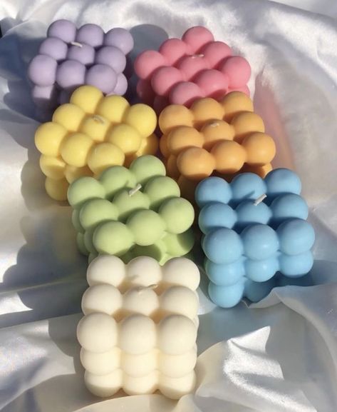 Minimalistic Candles, Bougie Aesthetic, Velas Aesthetic, Rustic Tealight Holder, Pastel Candle, Bedroom Candles, Candle Obsession, Soya Mumu, Pastel Room