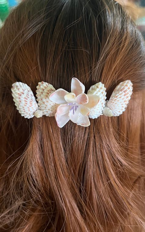 Great One-Of-A-Kind barrette would make a great gift for any beach lover. Beach barrette made with Cardita shells and a pink and white coquina shell flower. Built on a silver barrette base.  Shells collected on Fort Myers Beach, Florida One of a kind.  Smoke free