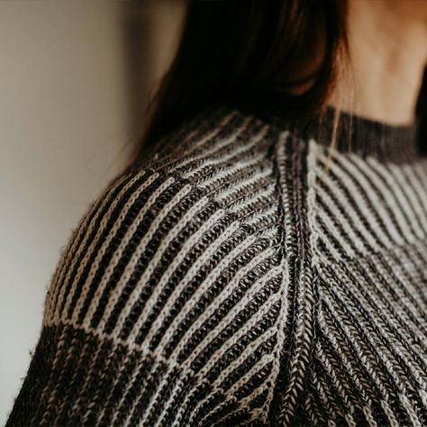 Knit with attitude – New Project - <span> Newspaper</span> by Joji Locatelli | The Knit with attitude Blog Tubular Bind Off, Joji Locatelli, Black And White Contrast, Brioche Stitch, Norwegian Wood, Needle Gauge, Raglan Sweater, Letter Opener, Bind Off