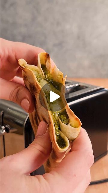 SavoryOnline on Instagram: "Ready for a game-changing kitchen hack? 🙌 Make your quesadillas in the toaster! Yes, you heard that right! This quick and easy method delivers crispy, melty quesadillas without the mess of a skillet. 🧀🧑‍🍳" Quesadilla In Toaster, Toaster Quesadilla, Quesidias Recipes, Kitchen Hack, Quesadillas, Kitchen Hacks, Mexican Food, Skillet, Weight Watchers