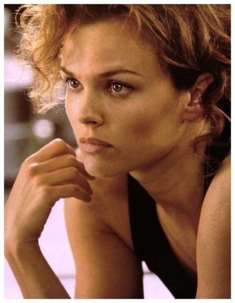 Dina Meyer Dina Meyer, Diana Agron, Kelly Hu, Starship Troopers, From Movie, Top Celebrities, Tv Girls, Character Ideas, Woman Crush