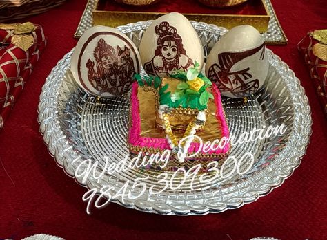 Welcome Decoration, Haldi Kumkum, Shell Wedding, Wedding Platters, Dry Coconut, Decoration Lamp, Lighting Decoration, Lamp Lighting, Coconut Shell