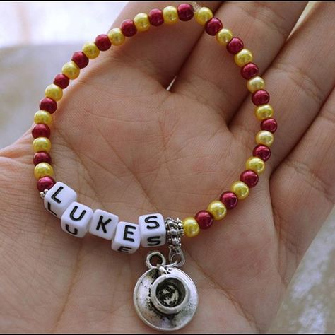 Bracelet Word Ideas Aesthetic, Rory Gilmore Bracelet, Tv Show Bracelets, Gilmore Girls Bracelet Ideas, Movie Inspired Bracelets, Graduation Bracelet Ideas, Gilmore Girls Bracelet, Book Bracelets, Lukes Diner