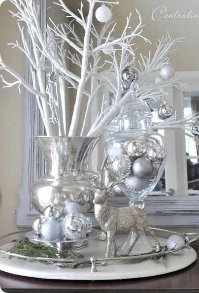 Christmas Theme Decor, Silver Bells Christmas, Bells Christmas, Christmas Tabletop, Christmas Arrangements, Holiday Christmas Tree, Silver Bells, Christmas Table Settings, Silver Christmas