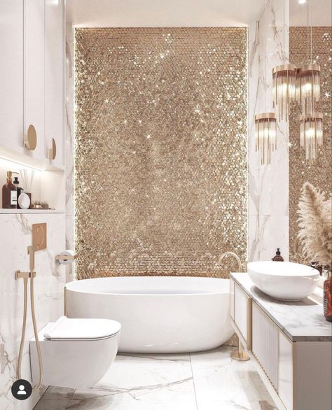 Golden Tiles, Apartments Ideas, Wardrobe Interior Design, Gorgeous Bathroom, Bathroom Top, Bathroom Inspiration Decor, Modern Bathroom Decor, Dream Bathrooms, Dream Bathroom