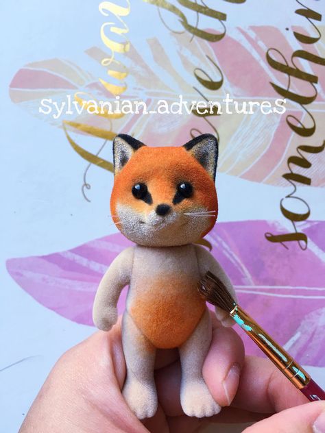 Custom OOAK Renard Fox Sylvanian/Calico Critter Calico Critters Custom, Calico Critter Art, Custom Calico Critters, Sylvanian Families Custom, Custom Sylvanian Families, Calico Critter Diy, Calico Critters Diy, Sylvanian Families House, Doll Makeover