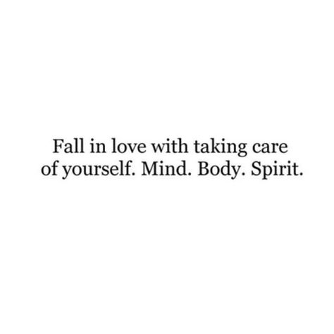 One of the best things you could ever do, is focusing on YOURSELF. That doesn’t mean ignoring those around you - that means really LOVING yourself and acknowledging all the great things about yourself. Look after you body, it’s the only one you will... Focusing On Yourself Quotes, Focusing On Yourself, Kayla Itsines, Romanticizing Life, Mind Body Spirit, Happy Words, Self Love Quotes, Be Yourself Quotes, Mind Body