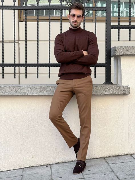 Brown Fashion Essentials: Men's Guide to Elegant & Casual Styles Brown Outfits For Men, Brown Turtleneck Outfit, Mens Turtleneck Outfits, Turtleneck Outfit Men, Wedding Guest Outfit Men, Casual Look For Men, Turtleneck Outfits, Slacks Outfit, Sweater Outfits Men