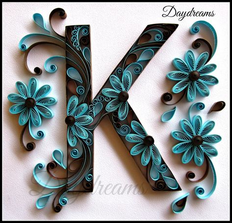 DAYDREAMS: Quilled K Paper Quilling Ideas, Free Quilling Patterns, Quilling Images, Quilling Letters, Arte Quilling, Paper Quilling For Beginners, The Letter K, Rolled Paper Art, Paper Quilling Flowers