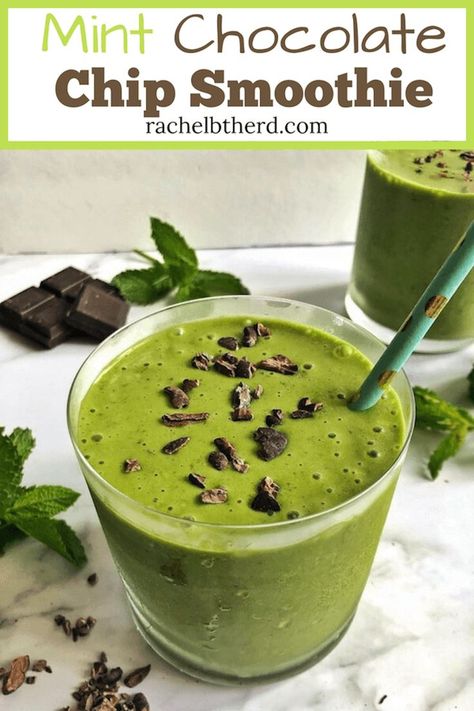 This delicious mint chocolate-chip smoothie tastes super indulgent but is actually packed with healthy, nutritious ingredients! Inspired by mint-chocolate ice cream, it’s the perfect afternoon treat that will power you through the rest of your day and keep you cool in the summer heat! #mintsmoothie #mintchocolatechipsmoothie #smoothierecipe #easyrecipe #healthyrecipe #breakfast #snack #vegan #vegetarian Mint Chip Smoothie, Mint Chocolate Chip Smoothie, Chocolate Chip Smoothie, Oreo Smoothie, Healthy Chocolate Smoothie, Green Tea Chocolate, Cacao Smoothie, Mint Smoothie, Protein Powder Shakes