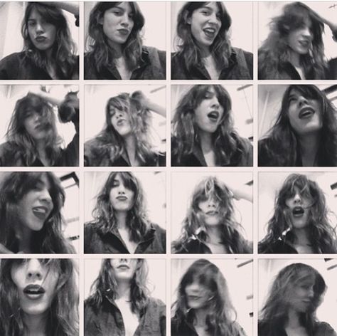 Si Alexa Chung Photobooth, Alexa Chung Rockstar Gf, Alexa Chung 2014, Alexa Chung Aesthetic, Alex Chung, Alexa Chung Style, I'm With The Band, Messy Hair, Selfie Time