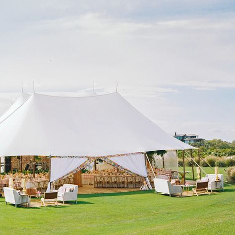 This Couple Invited 18 Guests to Italy's Amalfi Coast for a Garden Wedding | Martha Stewart Ocean Course Kiawah Wedding, Outdoor Wedding Theme, Personalized Wedding Ideas, Kiawah Island Wedding, Wedding Themes Outdoor, Reception Tent, Private Estate Wedding, Classic Wedding Cake, South Carolina Wedding