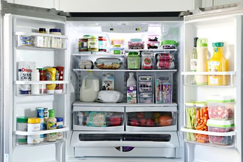 Small Kitchen Ideas Organization, Kitchen Ideas Organization, Organize Refrigerator, Spring Cleaning Pictures, Noosa Yogurt, Counter Depth Fridge, Freezer Drawer, Mason Jar Organization, Counter Depth Refrigerator