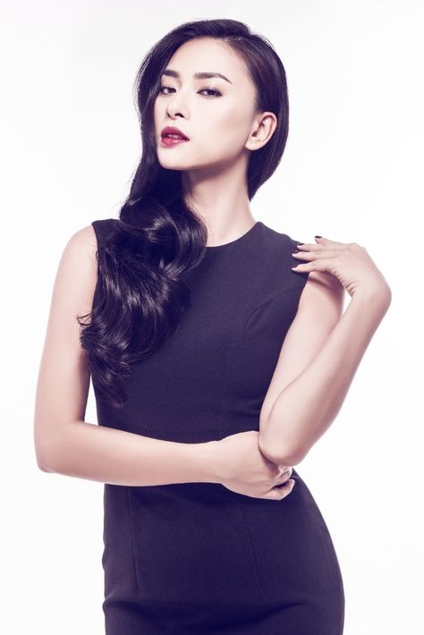 Veronica Ngo, Teen World, Asian Celebrities, Asian Beauty, Beautiful People, Vietnam, Camisole Top, Most Beautiful, Little Black Dress