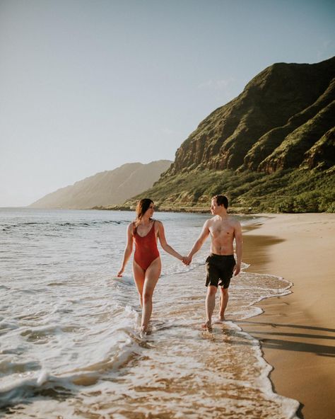 Evelyn Grace on Instagram: “I just wanted to say thank you. 🖤 thank you to every single one of you who takes the time and energy to follow along on my life, my…” Adventure Pictures, Labuan Bajo, Beautiful Beach Wedding, Labuan, Photoshoot Idea, Photographs Ideas, Fabulous Wedding, Couples Poses, Couples Session