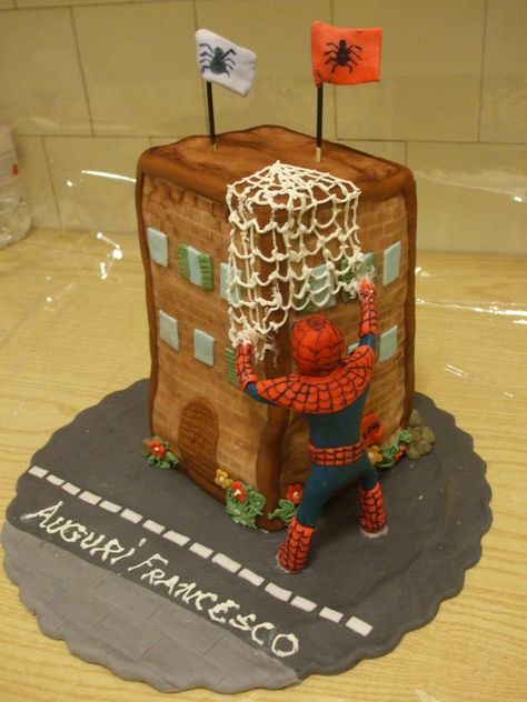 Spider Man Gingerbread House, Spiderman Gingerbread House, Balloon Crafts, Christmas Themes Decorations, Gingerbread Houses, Gingerbread House, Christmas Themes, Gingerbread, House Ideas