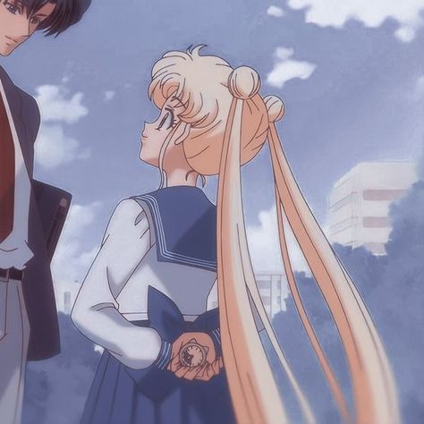 Sailor moon Usagi X Mamoru Matching Icons, Usagi And Mamoru, Pfps Matching, Saylor Moon, Powerpuff Girls Characters, Matching Pfp's, Moon Icon, Tuxedo Mask, Sailor Moon Usagi