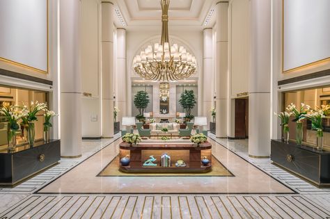 10 Questions With... Pierre-Yves Rochon Hang From Ceiling Decor, Interior Minimalista, Beverly Hills Hotel, Waldorf Astoria, Hotel Interior Design, Hotel Boutique, French Interior, Hotel Interior, Hospitality Design