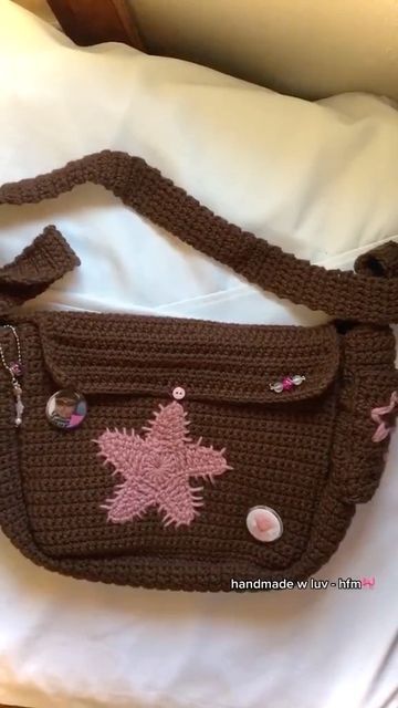 Stargirl Crochet, Crochet Star Tote Bag, Star Crochet Bag, Star Messenger Bag, Crochet Star Bag, Crocheted Star, Crochet Messenger Bag, Crochet Totoro, Star Bag