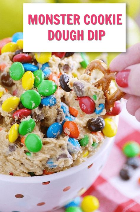 Time to stop the hunt for monster cookie dough dip as this post will teach you everything you need. It's so easy and so good! Fun Easy Cookies, Monster Cookie Dough Dip, Cookie Dip, Sweet Dip, Monster Cookie Dough, Christmas Desserts Party, Monster Cookies Recipe, Cookie Deserts, Cookie Dough Dip