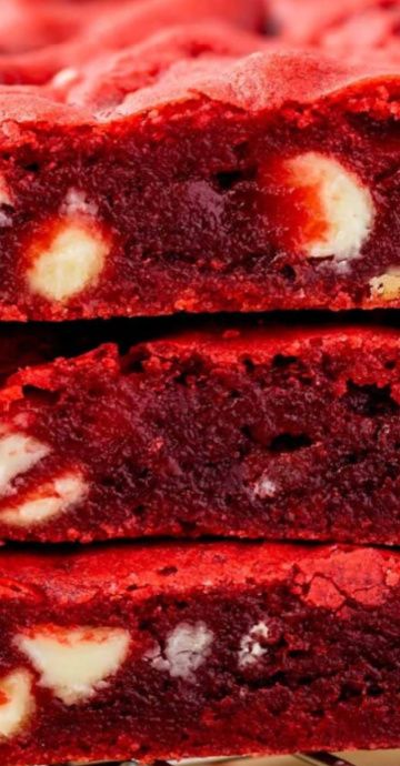 Red Velvet Chocolate Chip Brownies, Red Velvet Blondies, Red Velvet Gooey Butter Bars, Red Velvet White Chocolate Chip Brownies, Red Velvet Cookie Bars, Fudgy Red Velvet Brownies, Nutella Blondies, Red Velvet Brownies, Red Velvet Cookies