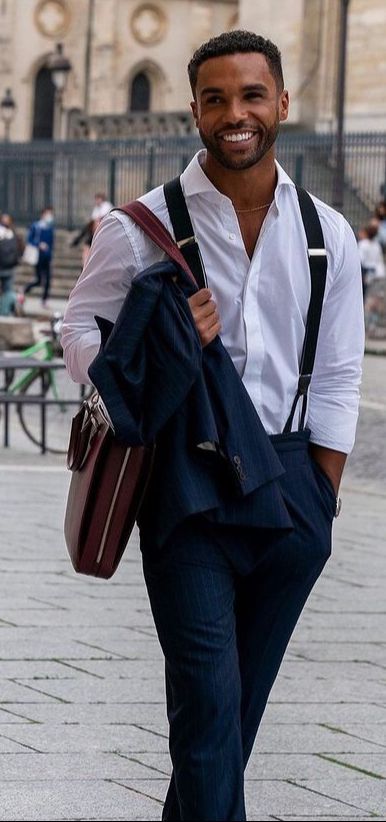 Emily In Paris Men, Lucien Laviscount Aesthetic, Alfie Emily In Paris, Lucien Laviscount, Mixed Guys, Dapper Gentleman, Mens Outfit Inspiration, Emily In Paris, Mens Lifestyle