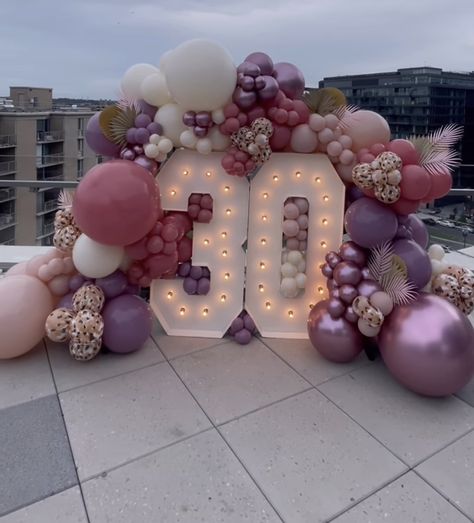 Marque Numbers With Balloons, 50 Marquee Number With Balloons, Marquee Numbers With Balloon Garland, 60 Marquee Numbers With Balloons, Balloon Wall With Marquee Numbers, Birthday Balloon Decor, Marquee Flowers, Marquee Party, Flowers Letters