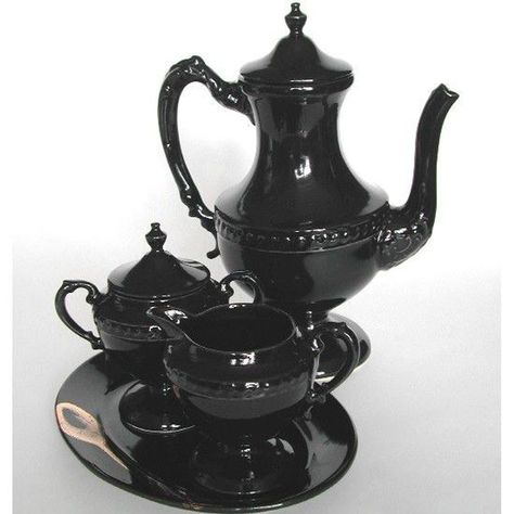 Gothic Home Decor Ideas, Décor Steampunk, Goth Home, Ceramic Tea Set, Goth Home Decor, Dark Home, Goth Decor, Gothic Home, Gothic Decor