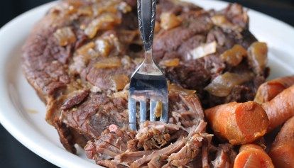 Pressure Cooker Mom's Classic Pot Roast with Savory Onion Gravy Pork Roast And Sauerkraut, Instant Pot Pot Roast, Classic Pot Roast, Onion Gravy, Instant Pot Pressure Cooker, Instapot Recipes, Pressure Cooker Recipes, Pork Roast, Pressure Cooking