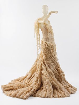 Alexander McQueen: Dress (2003.462) | Heilbrunn Timeline of Art History | The Metropolitan Museum of Art Oyster Dress, Philip Treacy, Savage Beauty, Alexander Mcqueen Dresses, Costume Institute, Couture Vintage, Spring Summer Dress, Gorgeous Gowns, Mode Vintage