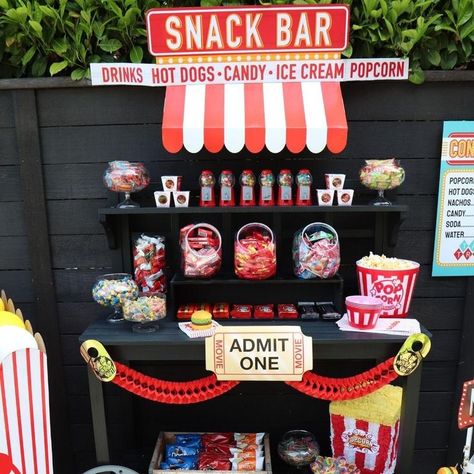 Movie Night Goodie Bag Ideas, Neon Movie Night Party, Movie Theater Concession Stand Ideas, Movie Food Ideas, Movie Theater Concession, Movie Theater Concession Stand, Outdoor Movie Birthday, Halloween Movie Night Party, Movie Theater Party