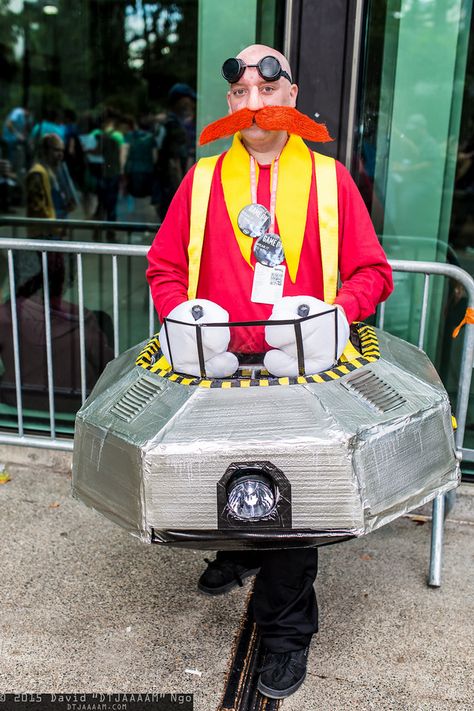 Dr Robotnik Costume Diy, Dr Robotnik Costume, Dr Eggman Costume, Eggman Costume, Sonic Cosplay, Sonic Family, Halloween Costumes Easy, Sonic Costume, Sonic Figures