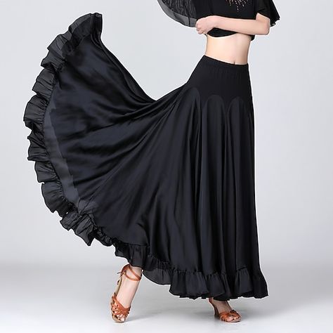 Philza Outfits, Standard Dance Dress, Skirts Style, Waltz Dress, Standard Dance, Spanish Flamenco, Flamenco Skirt, Belly Dance Skirt, Competition Dress