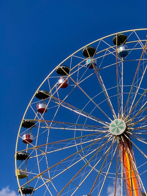 Ferris wheel against a blue sky. Hot Summer Day Aesthetic, Spring Day Aesthetic, Summer Day Aesthetic, Fair Carnival, Swedish Summer, Spring Things, Summer Fair, Day Aesthetic, Summer Stuff