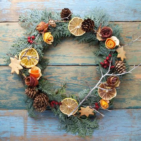 Wreath Advent, Making Money On Etsy, Beautiful Dawn, Opening An Etsy Shop, Wreath Maker, Side Income, Online Selling, Advent Wreath, Dark Blue Background