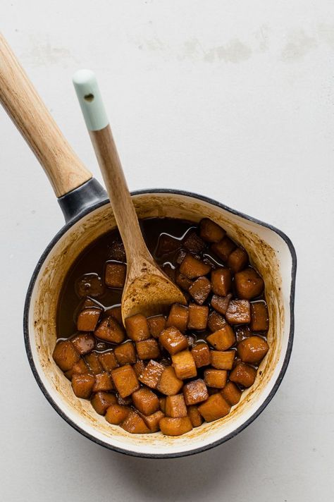 Spicy Stewed Apples Make Sweet Desserts Stewed Apples Recipes, Victorian Desserts, Apple Salads, Stewed Apples Recipe, Supper Sides, Stewed Apples, Meal Planing, Stewed Fruit, Plane Food