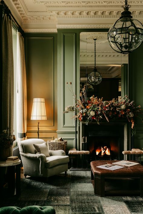 How this reimagined Scottish estate became our playful hotel of the year Scottish Interior Design, Scottish Interior, Scottish Estate, Scottish Interiors, Country Interiors, Rustic Luxe, Country Hotel, Country House Interior, Country Interior