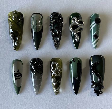 Harry Potter Nails Designs, Harry Potter Nail Art, Harry Potter Nails, Horror Nails, Witch Nails, Green Nail Art, Nails Only, Trendy Nail, Kawaii Nails