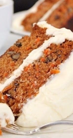 Classic Carrot Cake with Cream Cheese Frosting Classic Carrot Cake, Rum Cake Recipe, Homemade Carrot Cake, Carrot Cake With Cream Cheese, Honey Baked, Honey Baked Ham, Cake With Cream Cheese Frosting, Tofu Scramble, Rum Cake