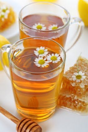 Honey Vanilla Chamomile Tea <3 mmm :) Glace Fruit, Tea With Honey, Chamomile Tea, My Cup Of Tea, Milk And Honey, Frappe, Tea Recipes, High Tea, Tea Room