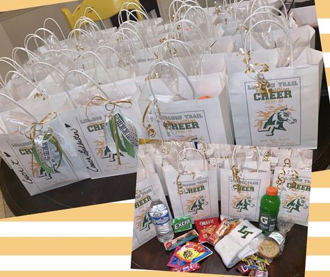 Competition Team Cheer Goody Bag for UIL State Comp🐴🔥💚… | Flickr Cheerleading State Gifts, Cheerleader Gift Bags, Cheer Goodie Bags Ideas Team Snacks, Cheer State Gift Ideas, Cheer Gift Bags For Team, Snacks For Cheerleaders, Cheer Snack Bags, Cheer Competition Goodie Bags, Cheer Snacks Ideas Goodie Bags