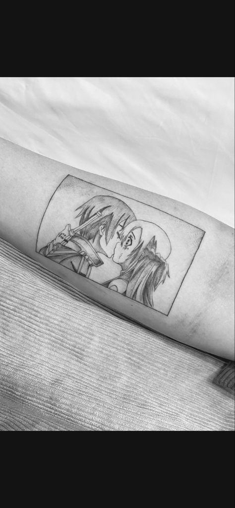 Kirito And Asuna Tattoo, Couple Anime Tattoo, Anime Couple Tattoo Ideas, Asuna Tattoo, Sao Tattoo Ideas, Anime Couple Tattoos, Sao Tattoo, Anime Tats, Sao Kirito And Asuna