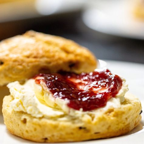 English Cream Scones By Ina Garten Currant Scones, Cream Scones Recipe, English Scones, Strawberry Rhubarb Jam, Scone Recipes, English Cream, Be My Guest, Scones Ingredients, Rhubarb Jam