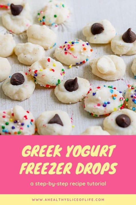 Kid-Friendly Frozen Greek Yogurt Drops | A Healthy Slice of Life Paleo Molasses Cookies, Yogurt Drops, Mini Banana Muffins, Kids Foods, Frozen Greek Yogurt, Beautiful Cheese Board, Healthy Slice, Summer Kid, Toddler Breakfast